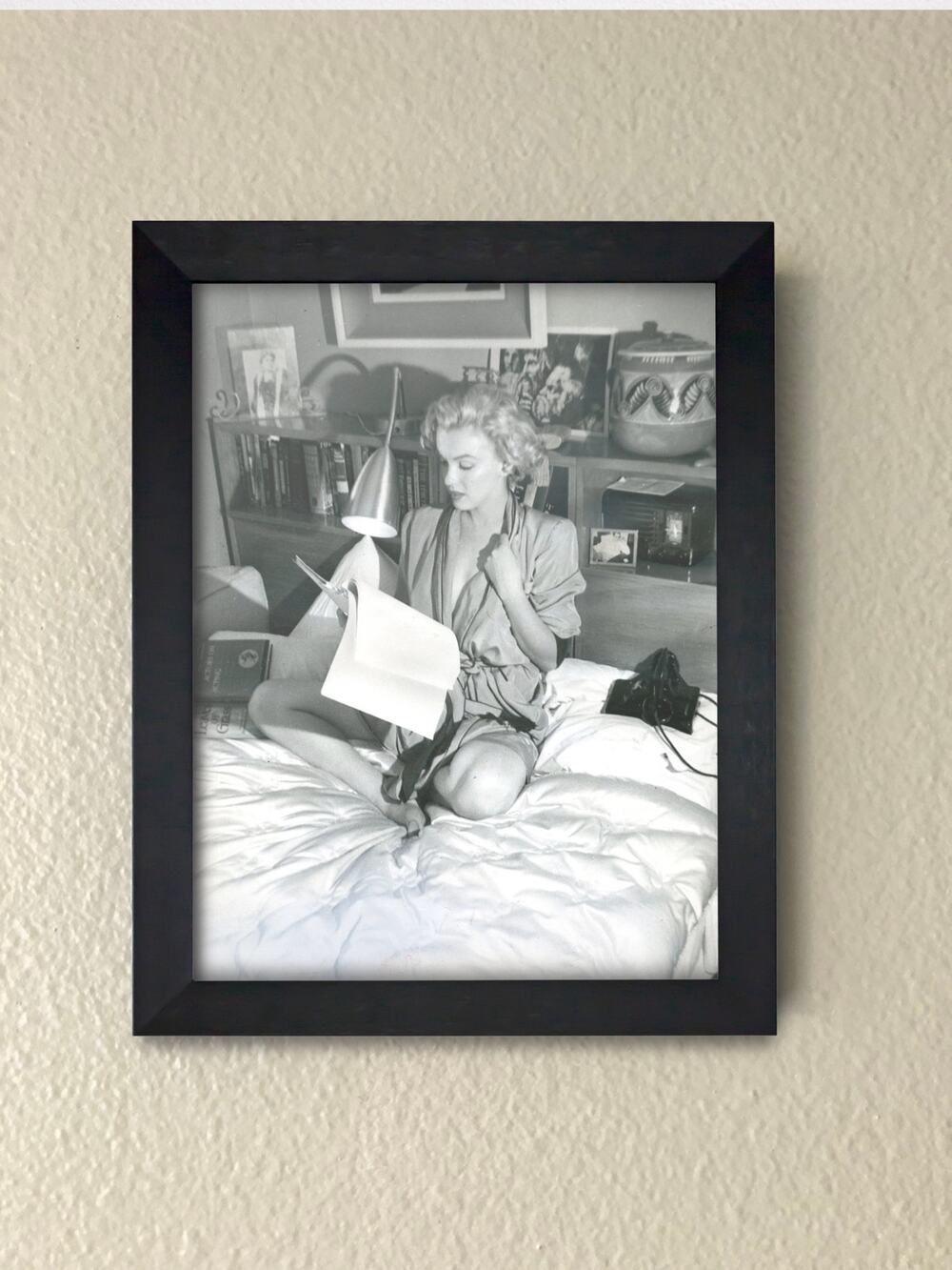 Marilyn Monroe Framed Wall Art Portrait Picture | Hollywood Glam Decor